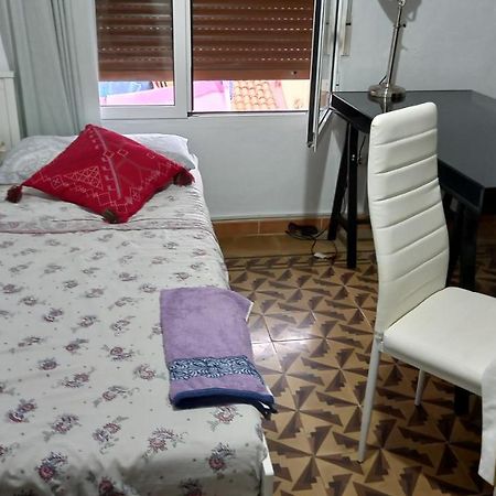 Las Golondrinas Habitacion En Piso Centrico Para Una O Dos Personas ซาราโกซา ภายนอก รูปภาพ